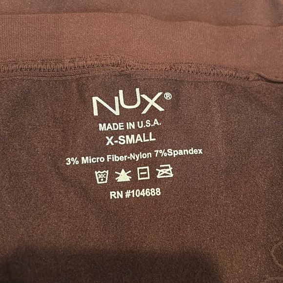 NWOT, Nux, Womens, Stretch off shoulder, short sleeve top, floral design - Picture 5 of 6